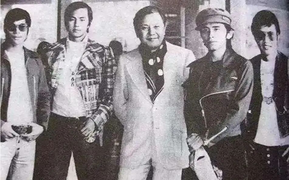 文章配图