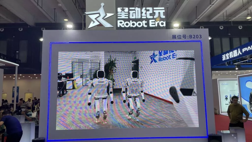 令人擔憂 中美競逐機器人戰士 它們正向戰場逼近